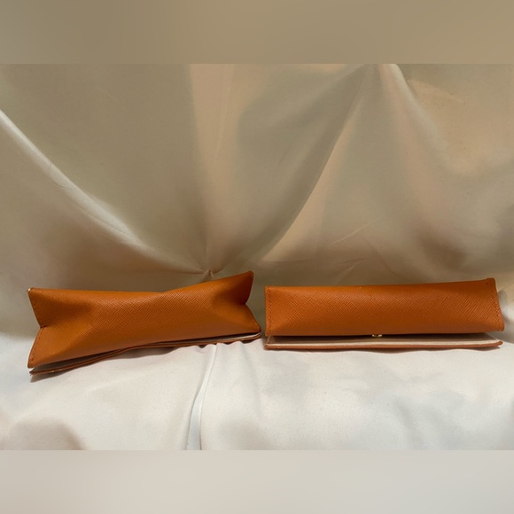 Tory Burch Sunglasses and glasses case - Picture 5 of 7